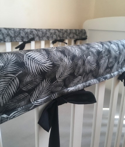 Teething rail