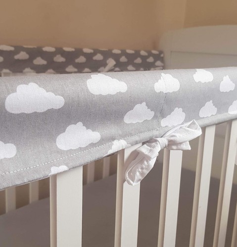 Teething rail